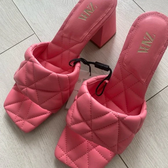 Pink Chunky Heels - Picture 2 of 4